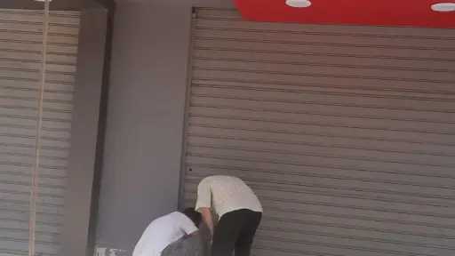 البحر الاحمر تغلق مغاسل السيارات...