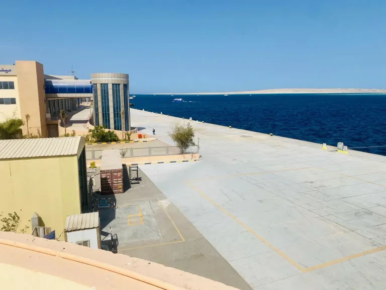 ميناء الغردقة البحري