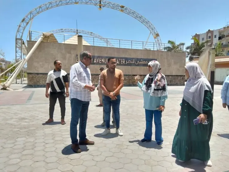 رئيس مدينة الغردقة يتفقد مشروعات التطوير بالمدينة