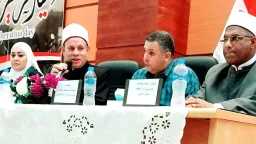 التقارير والحوارات