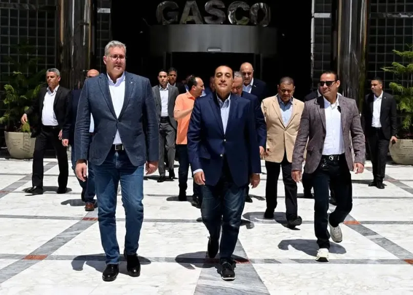 رئيس الوزراء يتابع من مركز التحكم في الشبكة القومية للغاز الطبيعي جاهزية الشبكة وتأمين الإمدادات