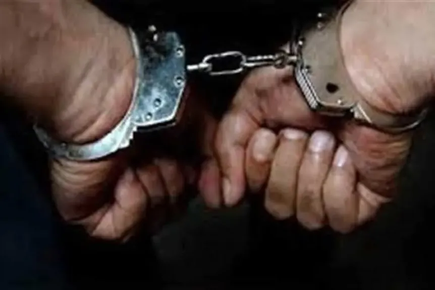 تجديد حبس شاب قتل صديقه وألقي جثته بالشارع لاخفاء جريمته