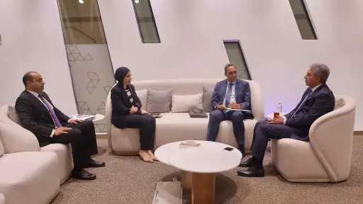 السياحة والفنادق
