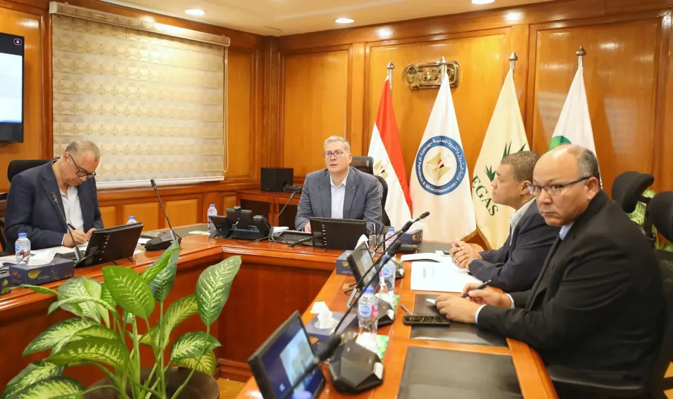وزارة البترول والثروة المعدنية: بدء عودة إمدادات الغاز التدريجية إلى القطاعات الصناعية