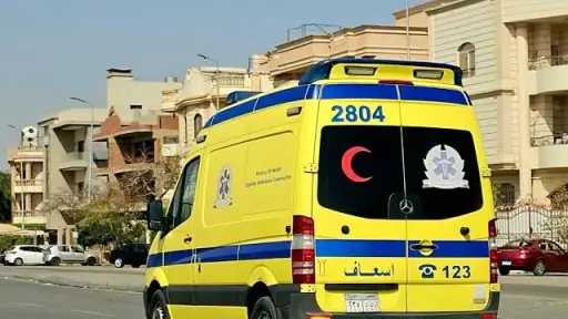 مصرع طفل صدمته سيارة باحد...