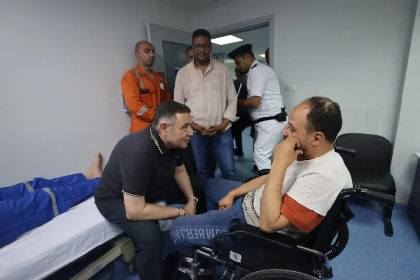الناجون من حادث غرق حفار البترول بجبل الزيت يرون تفاصيل لحظات الرعب: «انكتب لنا عمر جديد»